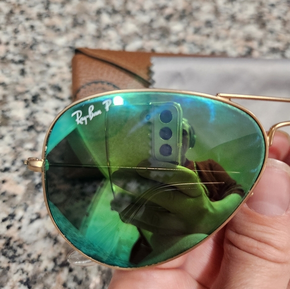 Green Tinted Ray Ban Aviator Sunglasses - Picture 5 of 8